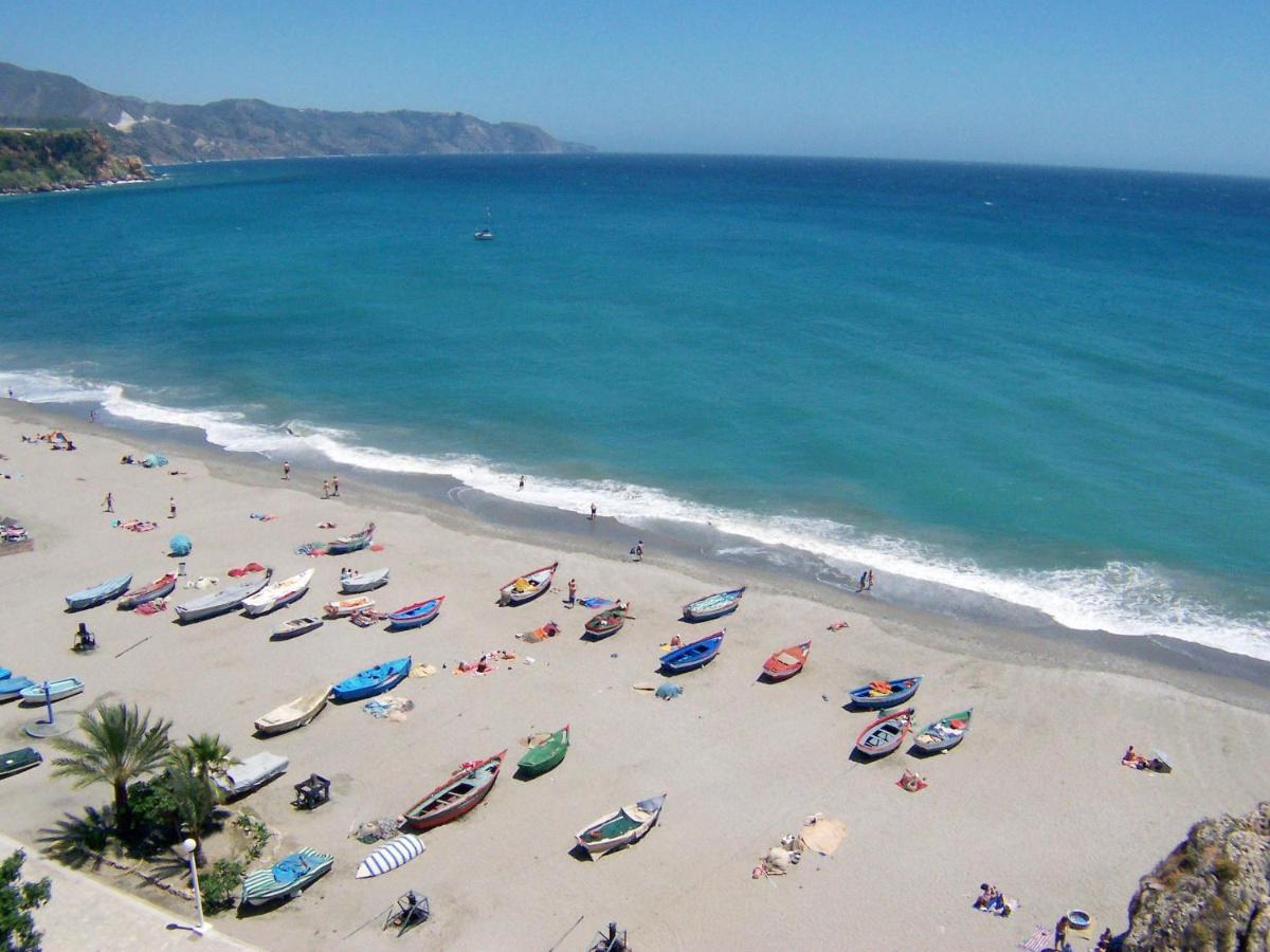 R1352 Pinomar D Villa Nerja Bagian luar foto