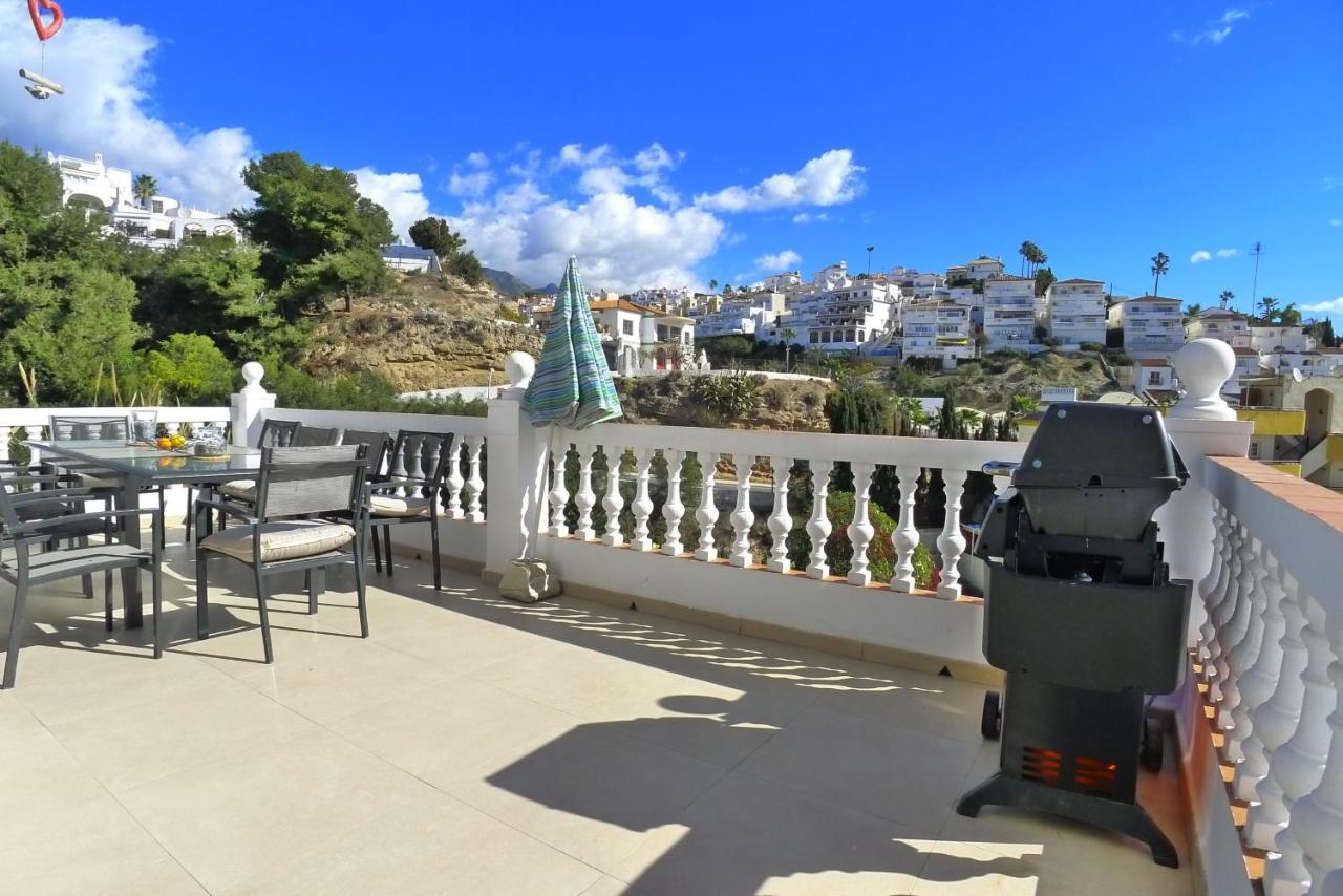 R1352 Pinomar D Villa Nerja Bagian luar foto
