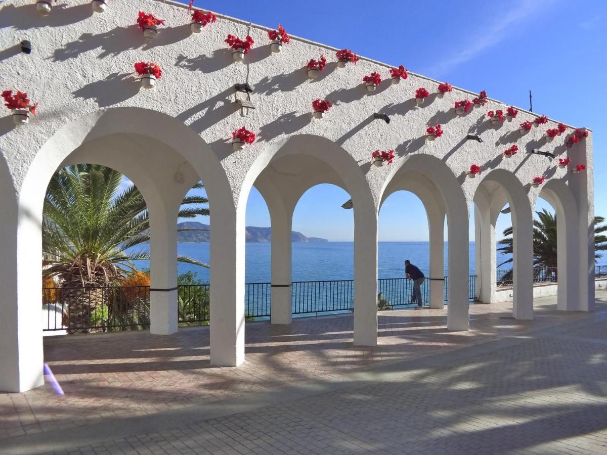 R1352 Pinomar D Villa Nerja Bagian luar foto