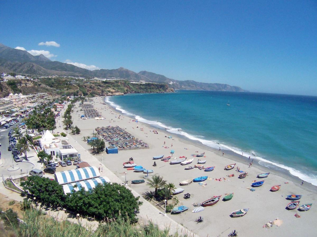 R1352 Pinomar D Villa Nerja Bagian luar foto